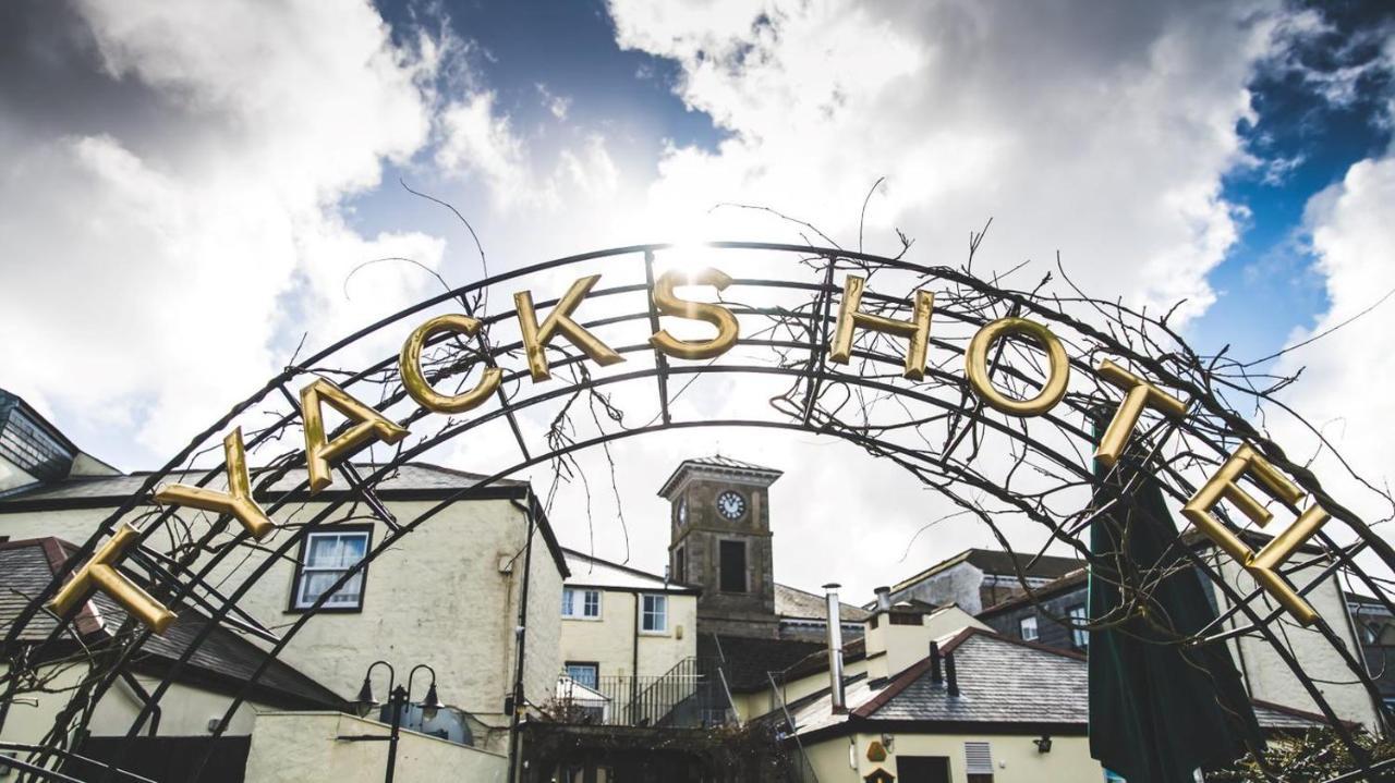 Tyacks Hotel Camborne Exterior photo