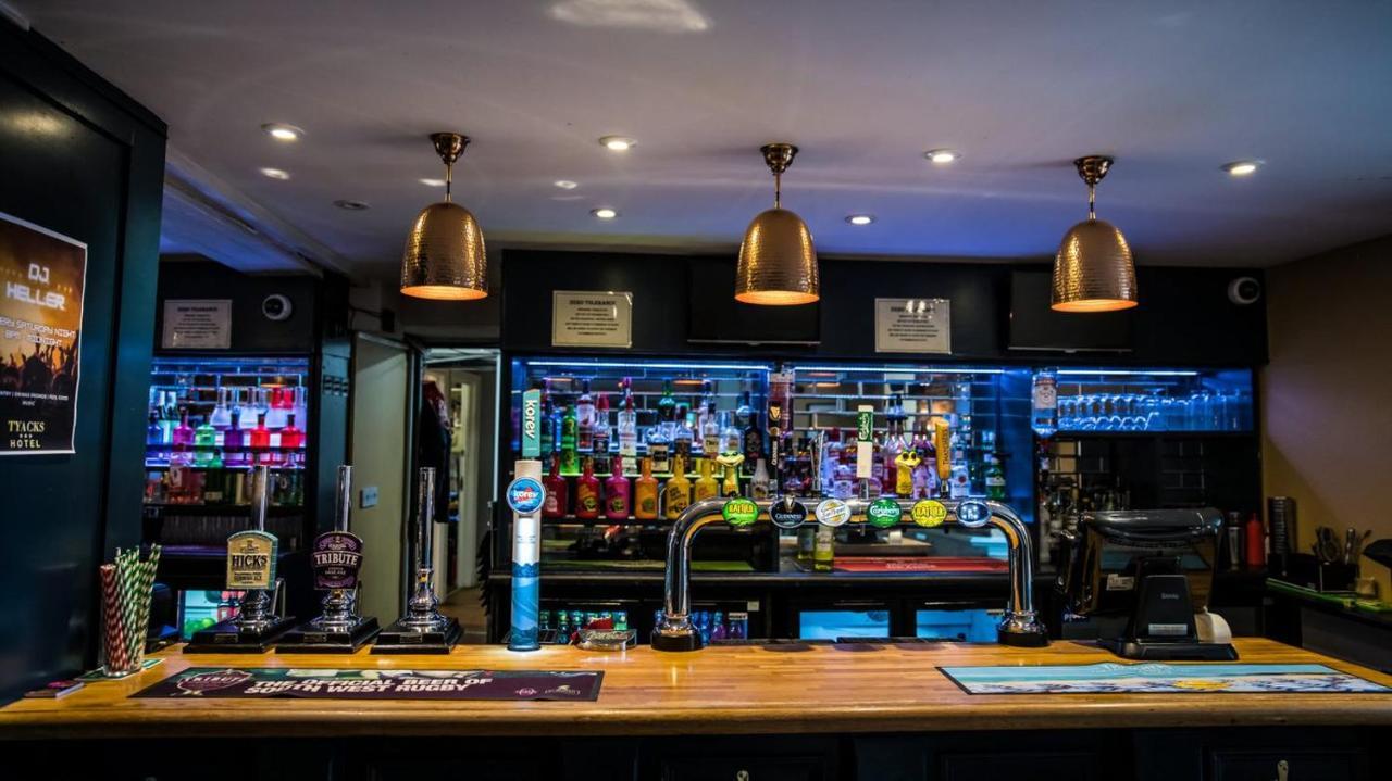 Tyacks Hotel Camborne Exterior photo