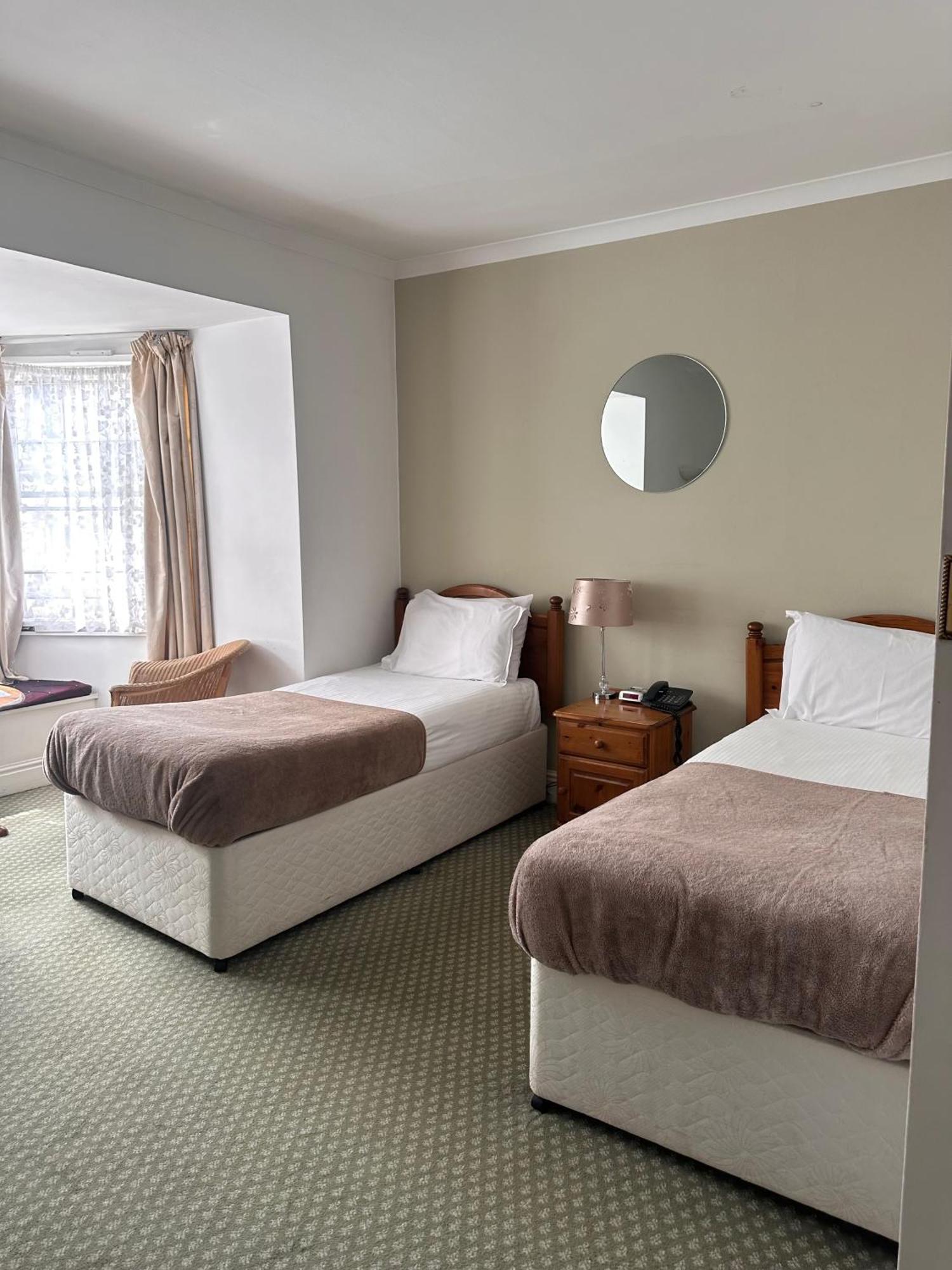 Tyacks Hotel Camborne Exterior photo